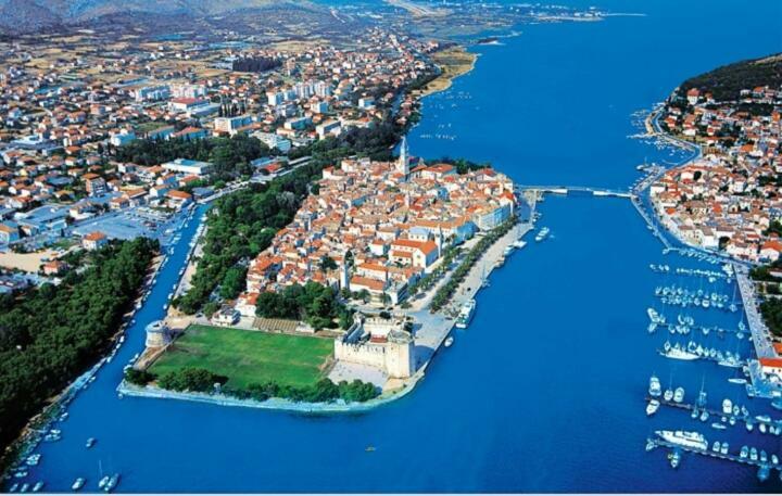 Apartment Beljan Trogir Luaran gambar
