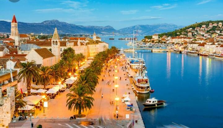 Apartment Beljan Trogir Luaran gambar